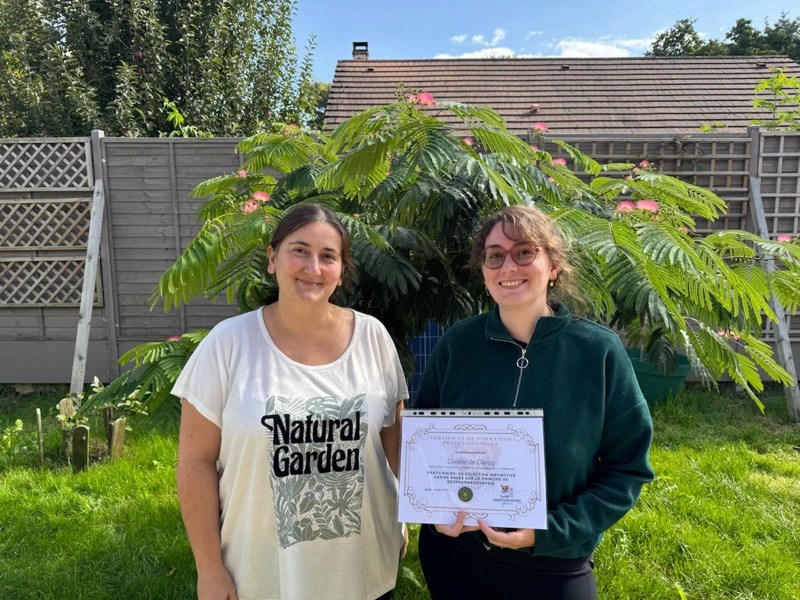 Remise de diplôme : une élève certifiée aux côtés de Cristina